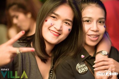 Ae Jirakorn Live on Valentine's Day at Funky Villa — photo 86