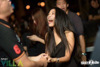 Ae Jirakorn Live on Valentine's Day at Funky Villa — photo 94