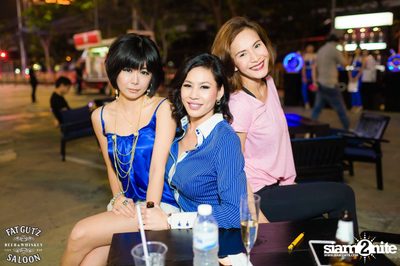 Single Concert ที่ แฟท กัตส์ ซาลูน, เซ็นทรัลเฟสติวัล อีสท์วิล — photo 1