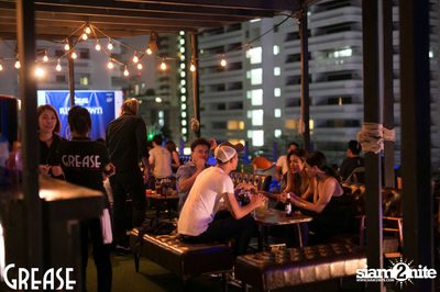 Valentines Day at Grease Bangkok, Sukhumvit Soi 49 — photo 13