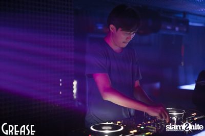 Valentines Day at Grease Bangkok, Sukhumvit Soi 49 — photo 16