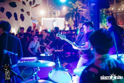 Before Valentine with Tony Phee & Q Flure at Roadsidedog — photo 2