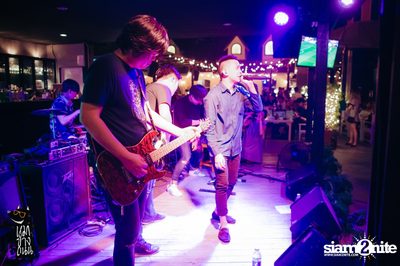 Before Valentine with Tony Phee & Q Flure at Roadsidedog — photo 17