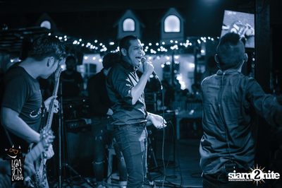 Before Valentine with Tony Phee & Q Flure at Roadsidedog — photo 93