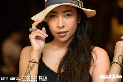 Seenspace Invasion ที่ร้าน Clouds, Fat'R Gut'z และ BREW Beers & Ciders — photo 4