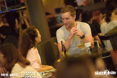 Seenspace Invasion ที่ร้าน Clouds, Fat'R Gut'z และ BREW Beers & Ciders — photo 12