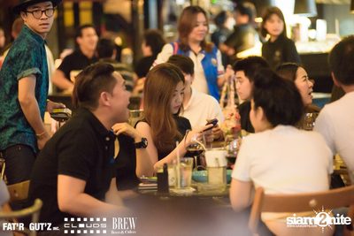Seenspace Invasion ที่ร้าน Clouds, Fat'R Gut'z และ BREW Beers & Ciders — photo 15