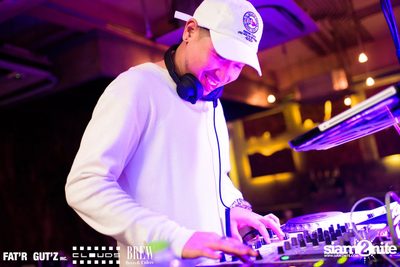 Seenspace Invasion ที่ร้าน Clouds, Fat'R Gut'z และ BREW Beers & Ciders — photo 37
