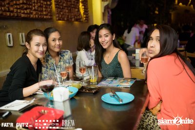 Seenspace Invasion ที่ร้าน Clouds, Fat'R Gut'z และ BREW Beers & Ciders — photo 40