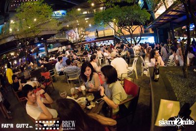 Seenspace Invasion ที่ร้าน Clouds, Fat'R Gut'z และ BREW Beers & Ciders — photo 53