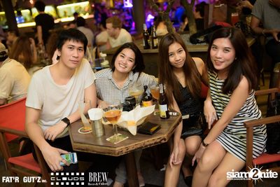 Seenspace Invasion ที่ร้าน Clouds, Fat'R Gut'z และ BREW Beers & Ciders — photo 57