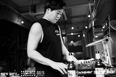 Seenspace Invasion ที่ร้าน Clouds, Fat'R Gut'z และ BREW Beers & Ciders — photo 69