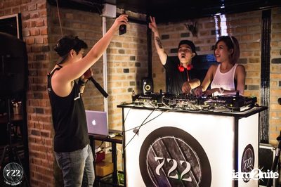 United Sunset Pool Party at 722 Craft Experience — photo 30