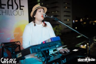 Thursday Night at Grease Bangkok, Sukhumvit Soi 49 — photo 4