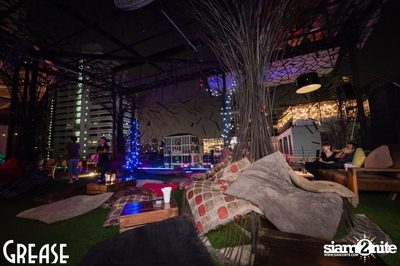Thursday Night at Grease Bangkok, Sukhumvit Soi 49 — photo 11
