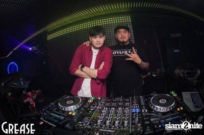 Thursday Night at Grease Bangkok, Sukhumvit Soi 49 — photo 41