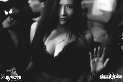 Road To Fullmoon Party w/ Yellow Claw & Tujamo ที่ สตูดิโอ — photo 40