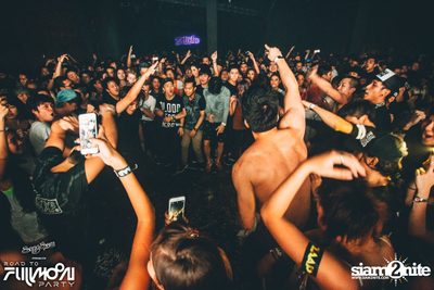 Road To Fullmoon Party w/ Yellow Claw & Tujamo ที่ สตูดิโอ — photo 109
