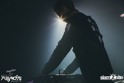 Road To Fullmoon Party w/ Yellow Claw & Tujamo ที่ สตูดิโอ — photo 135