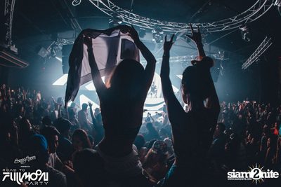 Road To Fullmoon Party w/ Yellow Claw & Tujamo ที่ สตูดิโอ — photo 149