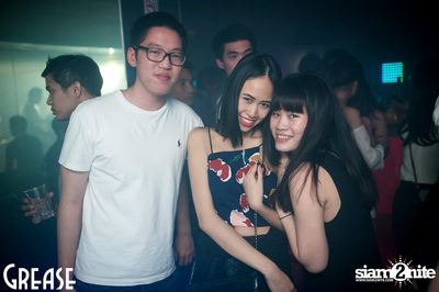 Friday Night at Grease Bangkok, Sukhumvit Soi 49 — photo 12