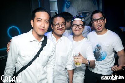 Friday Night at Grease Bangkok, Sukhumvit Soi 49 — photo 31