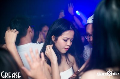 Friday Night at Grease Bangkok, Sukhumvit Soi 49 — photo 58