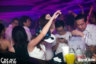 Friday Night at Grease Bangkok, Sukhumvit Soi 49 — photo 86