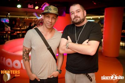 Wild Wild West Night at Hooters Nana, Sukhumvit Soi 4 — photo 42