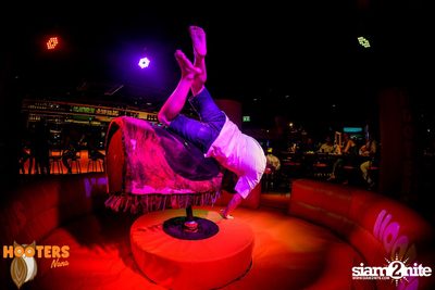 Wild Wild West Night at Hooters Nana, Sukhumvit Soi 4 — photo 80