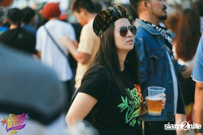 Sunset Beach Music Festival 2016 at Ban Amphur Beach — photo 70