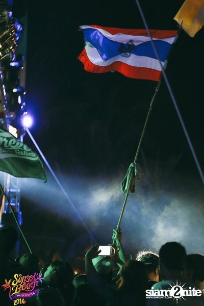 Sunset Beach Music Festival 2016 at Ban Amphur Beach — photo 382