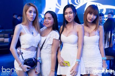 Swanky Tunes ที่ โบน พัทยา — photo 31