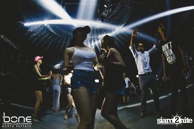 Swanky Tunes ที่ โบน พัทยา — photo 54