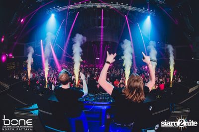 Swanky Tunes ที่ โบน พัทยา — photo 72