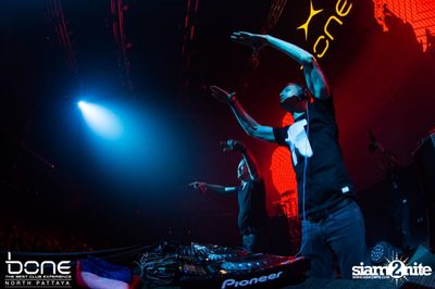 Swanky Tunes ที่ โบน พัทยา — photo 73
