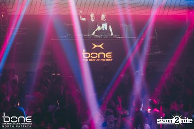 Swanky Tunes ที่ โบน พัทยา — photo 91