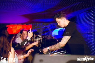 Young & Hungry and SixSix presents Ekali at Grease — photo 14