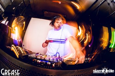 Young & Hungry and SixSix presents Ekali at Grease — photo 38