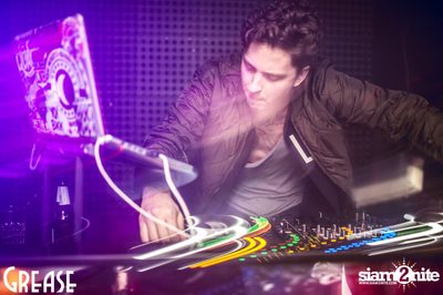 Young & Hungry and SixSix presents Ekali at Grease — photo 52