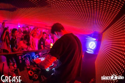 Young & Hungry and SixSix presents Ekali at Grease — photo 64