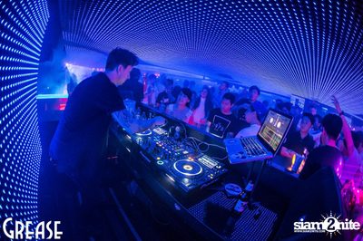 Young & Hungry and SixSix presents Ekali at Grease — photo 66