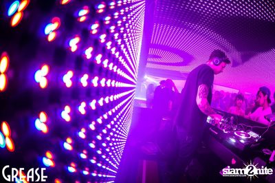 Young & Hungry and SixSix presents Ekali at Grease — photo 71