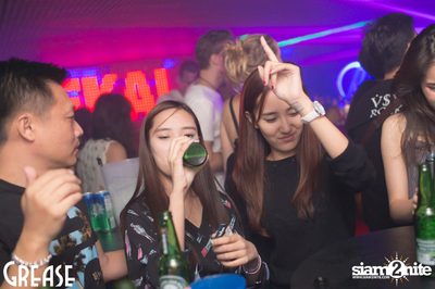 Young & Hungry and SixSix presents Ekali at Grease — photo 92