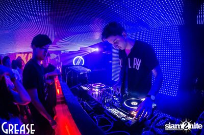 Young & Hungry and SixSix presents Ekali at Grease — photo 97