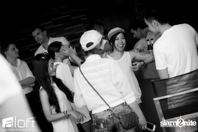 Splash Pool Party at Aloft Bangkok, Sukhumvit 11 — photo 30