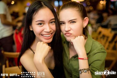 Seenspace Invasion ที่ร้าน Clouds, Fat'R Gut'z และ BREW Beers & Ciders — photo 19