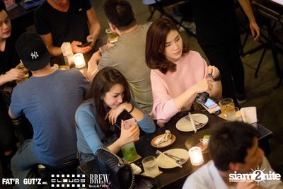 Seenspace Invasion ที่ร้าน Clouds, Fat'R Gut'z และ BREW Beers & Ciders — photo 30