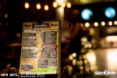 Seenspace Invasion ที่ร้าน Clouds, Fat'R Gut'z และ BREW Beers & Ciders — photo 37