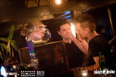 Seenspace Invasion ที่ร้าน Clouds, Fat'R Gut'z และ BREW Beers & Ciders — photo 47